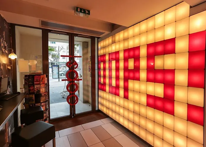 Oops! Latin Quarter By HiphophostelsHotel Pas Cher Paris